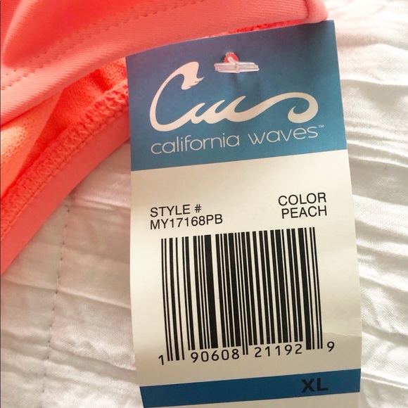 CALIFORNIA WAVES Bikini Bottom $12 or 2 for $10 when bundled with 2 for $10 - Picture 4 of 5